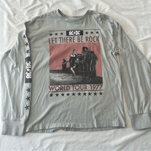 NWOT AC/DC Boy’s Gray Long Sleeve Tee with 1977 Tour Design